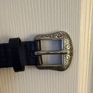 Lauren by Ralph Lauren, Black Leather Belt with Silver Buckle, size mediumx